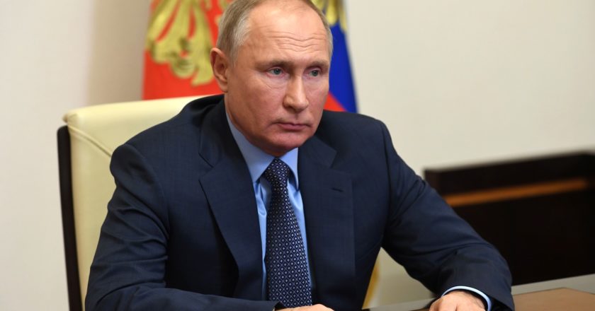 Putin Signs Decrees Recognizing the LPR and the DPR